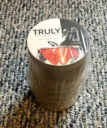 Truly spiked sparkling water - truly,